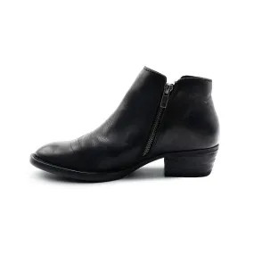 Born Bowlen Ankle Boots