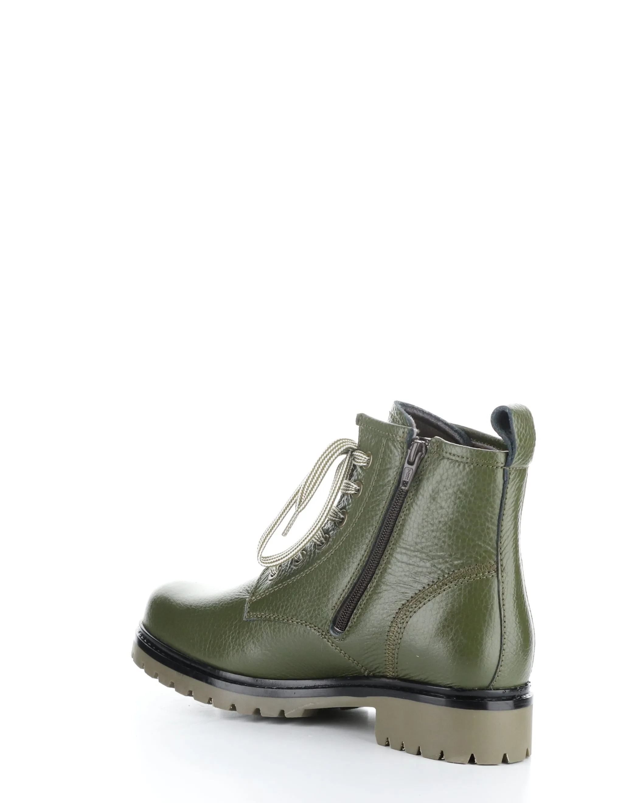 CARINAS FORREST Round Toe Boots