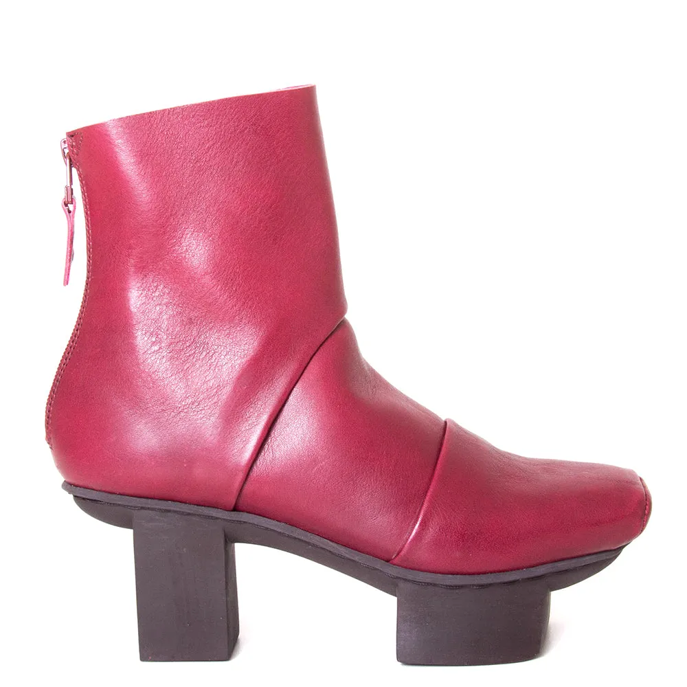 Challenge Platform Leather Ankle Boot