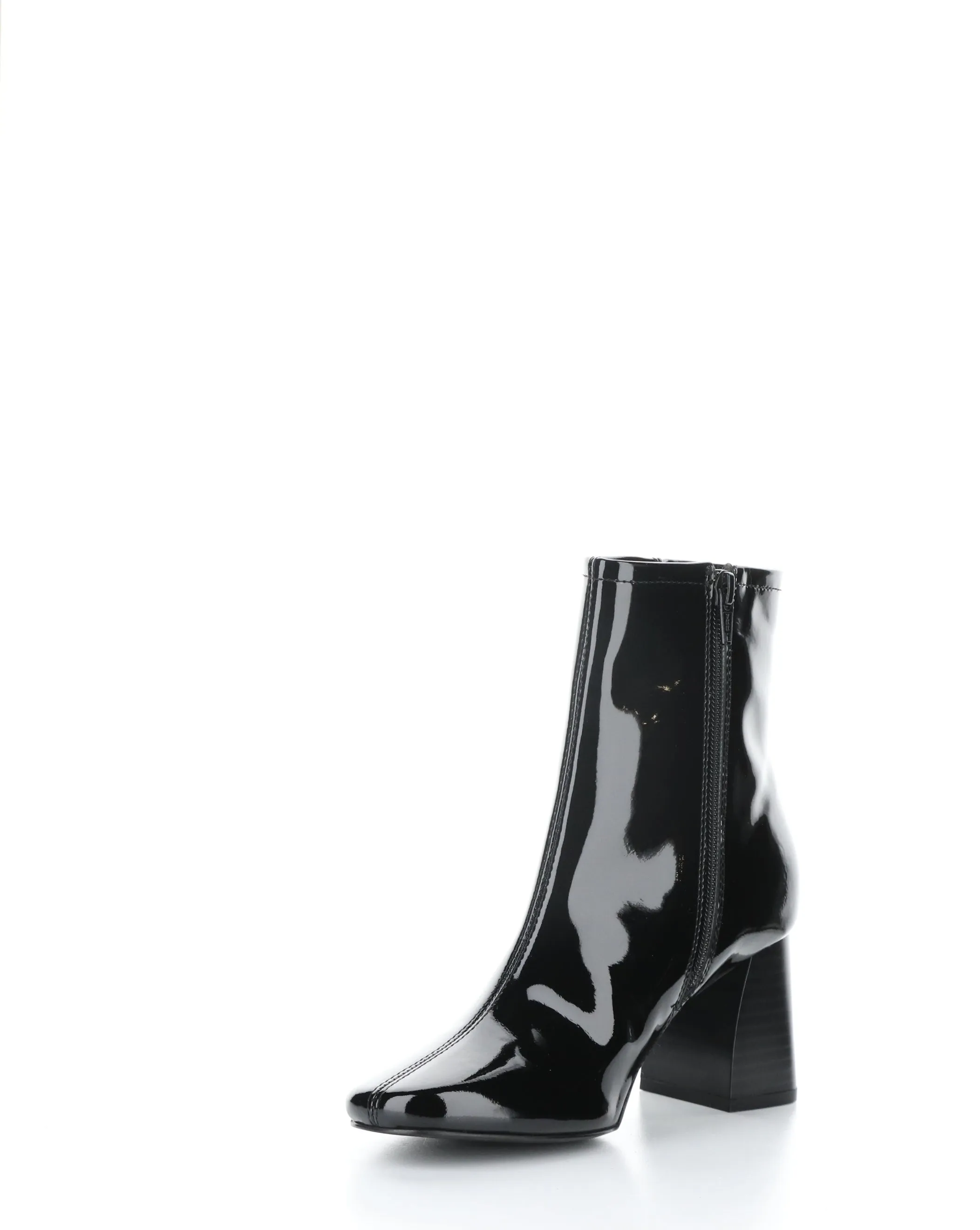 TAGUS BLACK Pointed Toe Boots